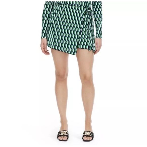 DVF Diane Von Furstenberg for Target Arrow Geo Wrap Skort Green Size L Summer - Picture 2 of 14